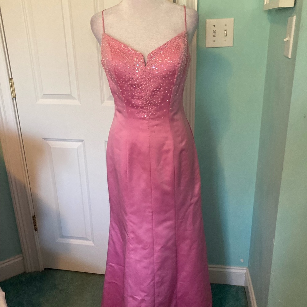 Elegant Pink Evening Gown